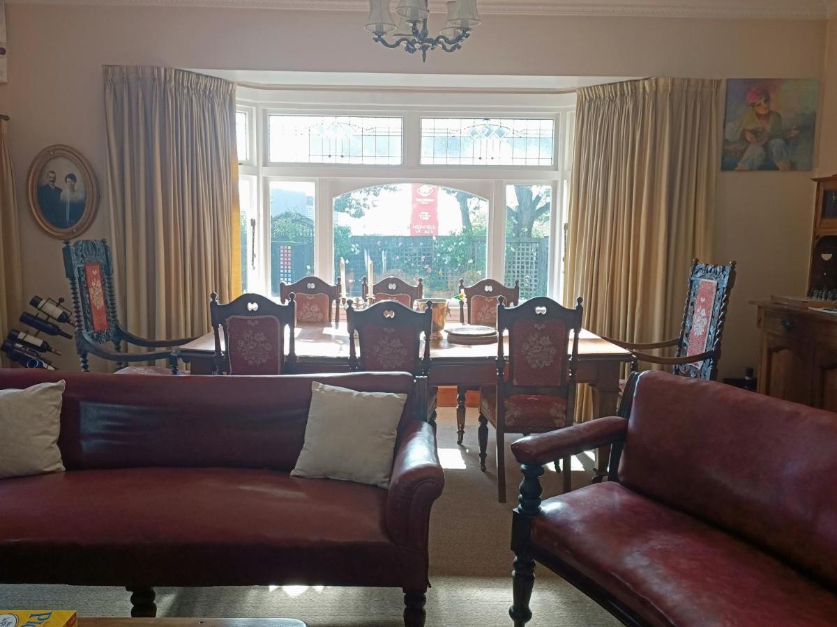 100 Year Old English Character House Hotel Timaru Zewnętrze zdjęcie